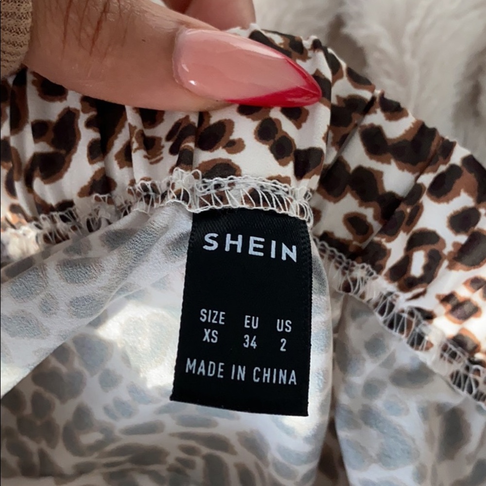SHEIN Size XS cheetah print skirt